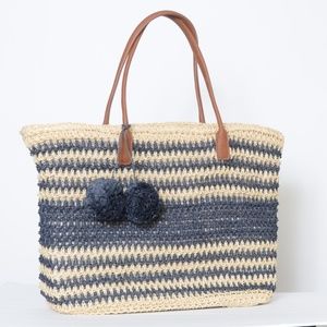 **Large Straw Beach Bag**  NWOT